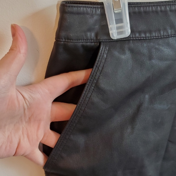LOFT Ann Taylor Black Faux Leather Shift Skirt - Picture 6 of 13